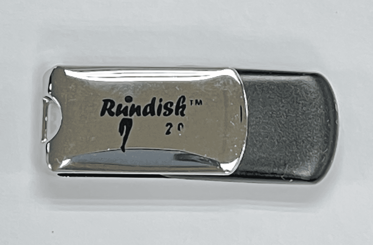 RUNDISK 8GB USB DRIVE